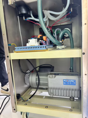 จัดส่ง เครื่องซีลสูญญากาศ vm-400 9 เครื่อง ทั่วไทย